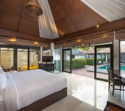 Номер Presidential в Dhevan Dara Resort & Spa