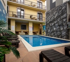 Двухкомнатный Люкс в Golden Kids