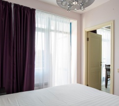 4-местные апартаменты с отдельной спальней и балконом (#66, #143) в Geo Apart