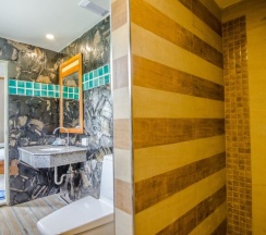 Бунгало Air-Con семейное с видом на сад в Kaibae Beach Resort
