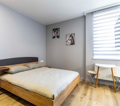 Декабристов 20-76/2 в Poshtel VDali