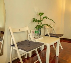 Двухместный номер Standard с балконом (двуспальная кровать) в Home16 Hostel 16