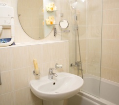 Двухместный номер Superior двуспальная кровать в Казахстан