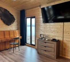 Номер в шале "Териберка" в Cedar grass Териберка