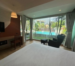 Семейный люкс с 2 комнатами в Baan Karon Resort
