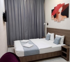Улучшенный Двухместный номер- комфорт с 1 кроватью в Simple республика