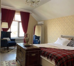 Двухэтажные апартаменты в центре в Как Дома 05