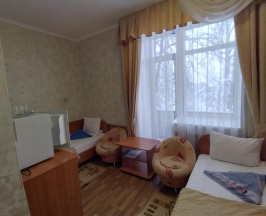 Номер стандарт с 2 односпальными кроватями (с пансионом) в Красный яр