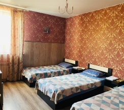 Улучшенный трехместный номер в Sheremet