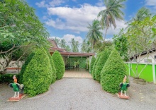 Вилла с 2 комнатами в Bangsaphan Paradise Green House