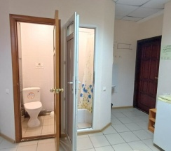 Четырехместный номер 3 категории с раздельными кроватями, полным санузлом в Фатима