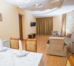 Люкс Superior с балконом и рядом с пляжем в Вилла Panorama Lux Villa