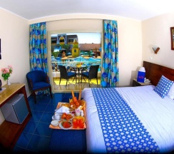 Двухместный номер Standard с видом на бассейн 2 отдельные кровати в Mirage Bay Resort and Aqua Park