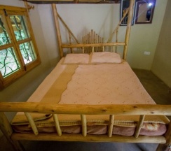 Бунгало c 1 комнатой в Roots Retreat and Camping Resort