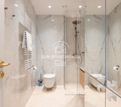 АК «Карат-21» Hayat Regency в Sun Apartments