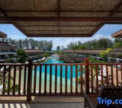 Двухместная студия Premium с видом на бассейн 2 отдельные кровати в Arinara Beach Resort Phuket