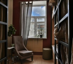 Место в мужской 6 местной комнате в Heritage