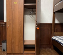 1номер. Кровать в общем 6 местном женском номере в Сириус