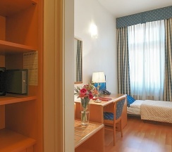 Четырёхместный номер Standard в Hotel Tivoli Prague