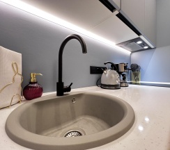 1-комнатные апартаменты студия LUXURY APARTMENTS ВОЗЛЕ ТРЦ АУРА в Сутки как дома на улице Шевченко