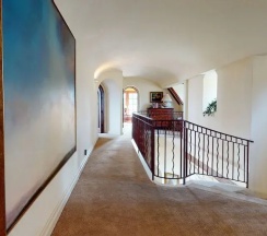 Коттедж с 4 комнатами в Juniper Ridge 16 5000 sq ft, Grand Chateau at Eagle, Expansive Mountain Views by RedAwning