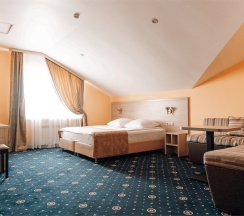 Семейный номер в Априори