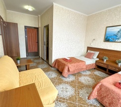 Двухместный комфорт с балконом и доп местом в Атриум