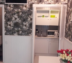 Трёхместные апартаменты Comfort с балконом в Гостевой дом