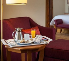Полулюкс в МонАрх Москва Отель 5*