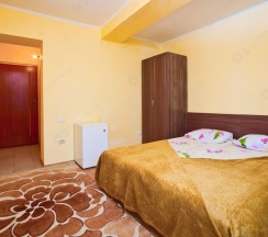 Четырёхместный номер Standard в Алеандр