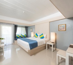 Двухместный номер Superior с видом на бассейн двуспальная кровать в Diamond Cottage Resort & Spa