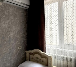 Трёхместный номер Standard в Dvin