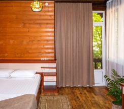 3-местный коттедж с кухней в Манэ