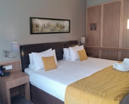 Премьер в Golden Tulip