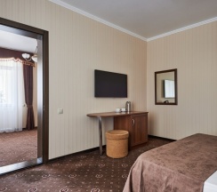 Двухкомнатный люкс с лоджией в Гранат by Sun City Hotels