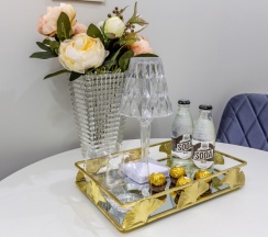 Светлый двухместный номер с удобствами в центре Санкт-Петербурга в Адриан