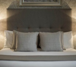 Номер Standard в Cults Hotel