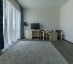 Улучшенный Двухкомнатный номер на 4 этаже в Дольче Вита