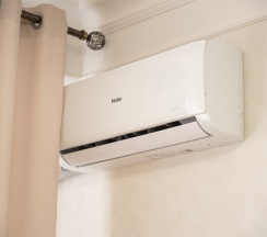 Двухкомнатный номер с одной большой  кроватью в Великий Каспий