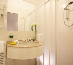 Двухместный номер Standard 2 отдельные кровати в Hotel Levante