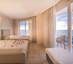 Семейный номер Standard c 1 комнатой с видом на море в Milano Beach Family Hotel