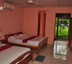 Семейный номер Standard в Eco Hotel Black & White - Anuradhapura
