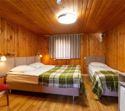 Трехместный домик в Allure Lodge