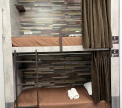 Стандарт 6-ти местный в D`loft Hotel