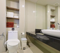 Двухместный номер Superior с видом на море двуспальная кровать в The Gig Hotel