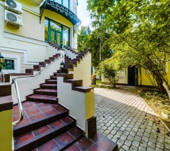 Дом в Апартаменты на дачно-садоводческий кооператив Конверсия, 264, посёлок Армейский, поселение Михайлово-Ярцевское, Москва