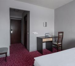 Стандарт с двуспальной кроватью в Marins Park Hotel Нижний Новгород
