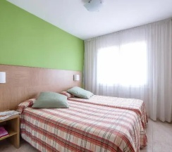 Двухместные апартаменты c 1 комнатой (2 отдельные кровати) в Apartamentos California