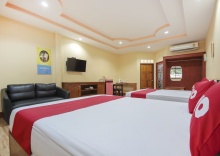 Семейный люкс в OYO 75331 Hareeya Hotel