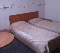 Трехместный "Стандарт" без балкона (1 этаж) в Аллес